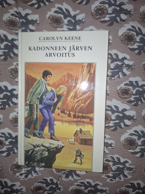 Carolyn Keene: Kadonneen järven arvoitus 1p