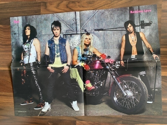 Reckless Love juliste