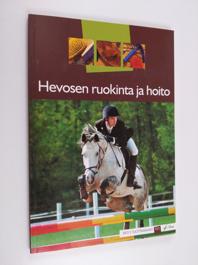 Hevosen ruokinta ja hoito
