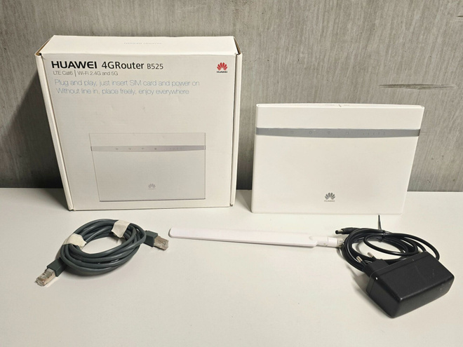 Huawei B525s 4G Wifi LTE modeemi