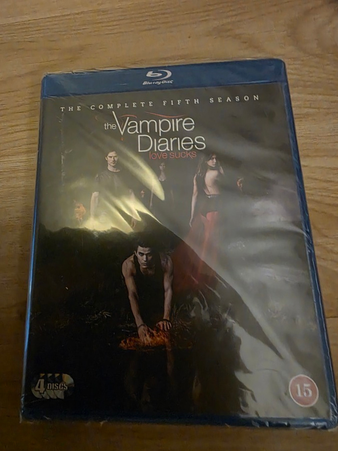 The Vampire Diaries 5.kausi (Vampyyripäiväkirjat)