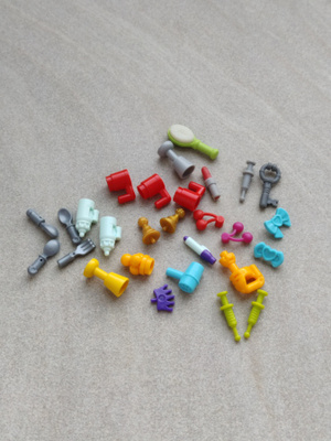 Lego pieniä tavaroita