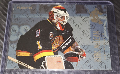 1994-95 Fleer Netminder #6 Kirk McLean