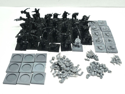 Kings of War - 34/44kpl Zombie figuuria [F117]