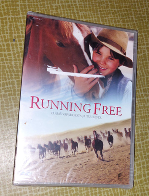 DVD: Running Free (FI)