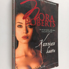 Nora Roberts : Kunnian kautta - pikkukuva 1