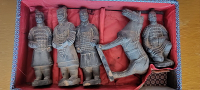 Qin-dynastian terrakottasotilaat, Lintong, Kiina