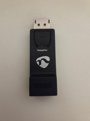 Displayport to HDMI adapteri