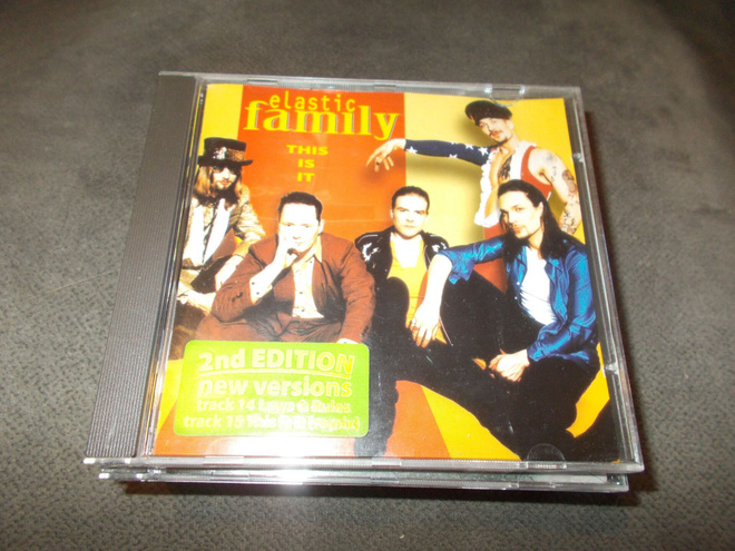 CD ELASTIC FAMILY ** THIS IS IT **