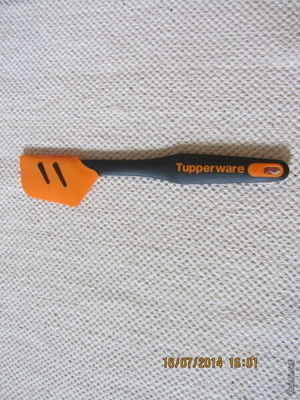 Tupperware Silikoni kaavin, oranssi-musta, uusi