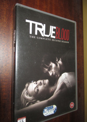 True Blood 2. kausi 5dvd boxi