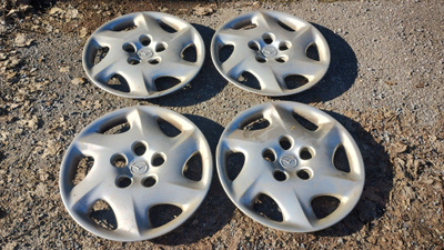 Mazda 15" koristekapselit