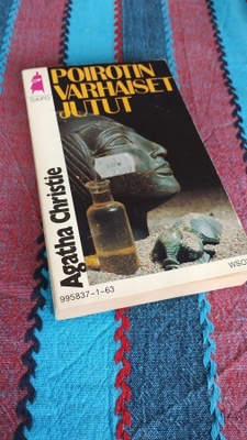 Agatha Christie Poirotin varhaiset jutut pokkari