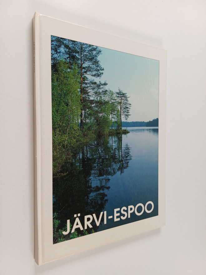 Sirkka (toim.) Paikkala : Järvi-Espoo : vesistönimet, luo...