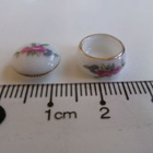 Nukkekoti pieni posliini rasia - pikkukuva 1
