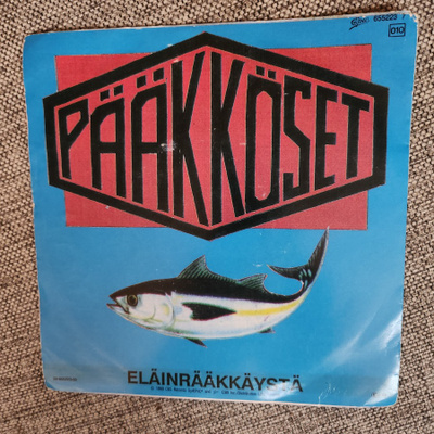 Pääkköset - Eläinrääkkäystä 7' single (EX++/EX)