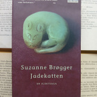 Suzanne Brøgger - Jadekatten: en släktsaga (pocket) - pikkukuva 1