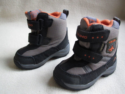 VIKING GORE-TEX talvik., koko 20, musta/harm./or., UUDENVER.