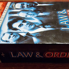 KOVA LAKI - LAW & ORDER - Kausi 1 (6 disc) - DVD boxi - pikkukuva 3