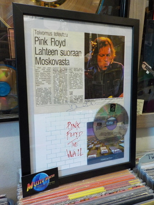 PINK FLOYD - LEHTILEIKE + DAVID GILMOUR NIMIKIRJOITUS!