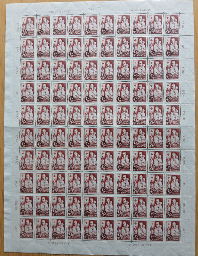 2.5.1945 Punainen Risti, 3½mk+75p punainen arkki. LAPE 293**