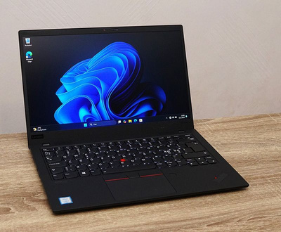 Lenovo ThinkPad X1 Carbon yrityskannettava + Office 2024 Pro