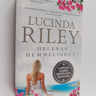 Lucinda Riley : Helenas hemmelighet - pikkukuva 1