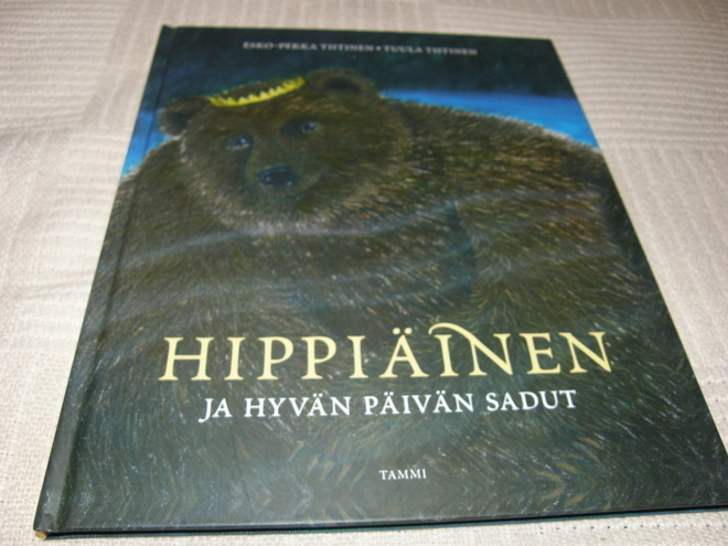 Tiitinen Hippiäinen ja hyvän päivän sadut