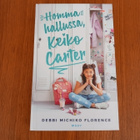 Homma hallussa, Keiko Carter - Debbi Michiko Florence - pikkukuva 1