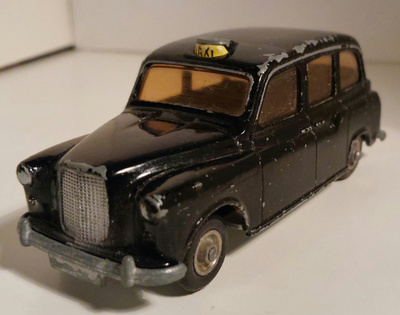 Pikkuauto London Taxi Cab Budgie Models