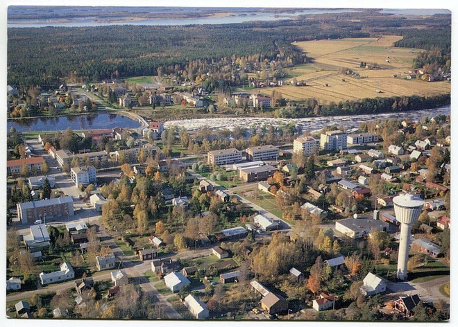 Uusikaarlepyy, ilmakuva, päivätty 1994