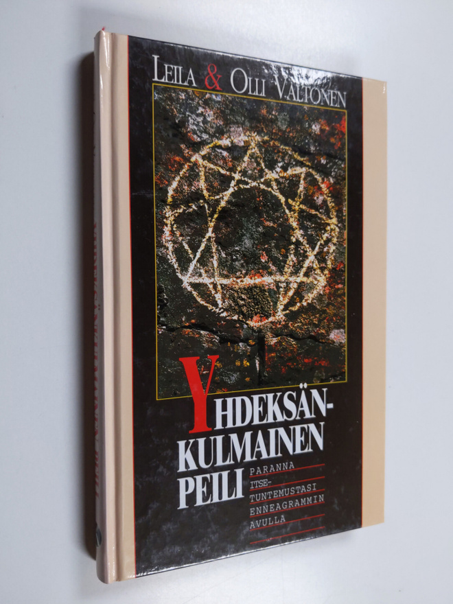 Leila Valtonen : Yhdeksänkulmainen peili : paranna itsetu...