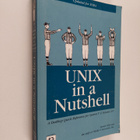 Daniel Gilly : UNIX in a nutshell : a desktop quick refer... - pikkukuva 1