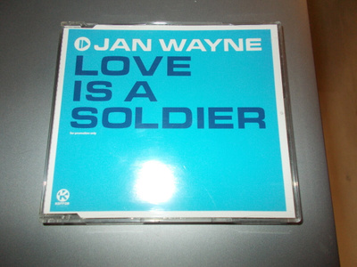 CDM JAN WAYNE ** LOVE IS A SOLDIER **