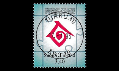 1263 o Perheen vuosi loisto Turku 17.1.95 (1994)