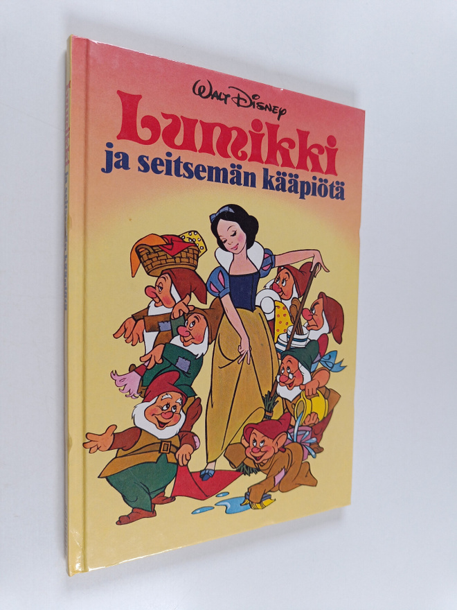 Walt Disney : Lumikki ja seitsemän kääpiötä