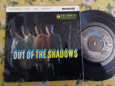 The Shadows EP