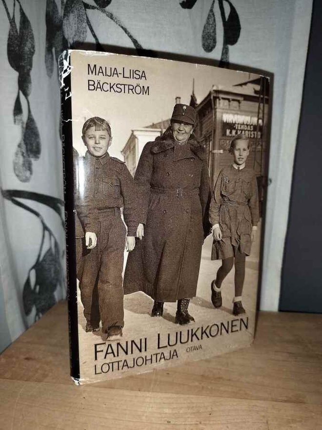 Fanni Luukkonen - Lottajohtaja - Maija-Liisa Bäckström