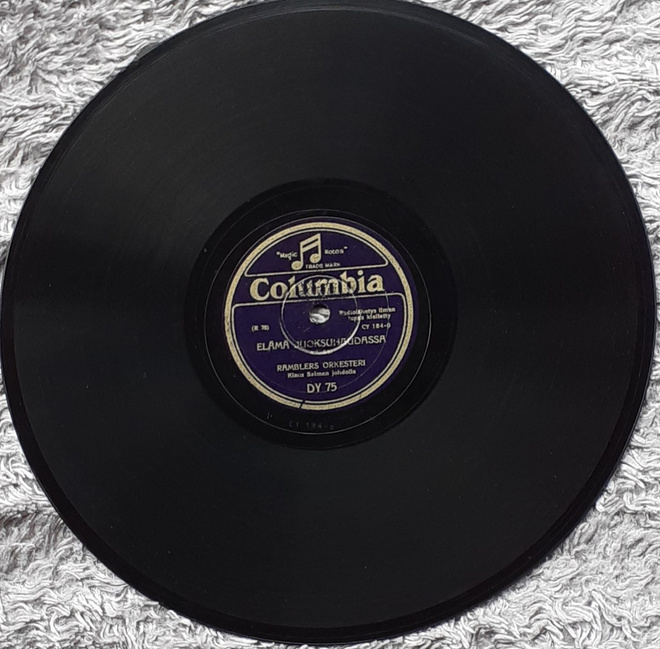 SAVIKIEKKO RAMBLERS-ORKESTERI COLUMBIA DY 75