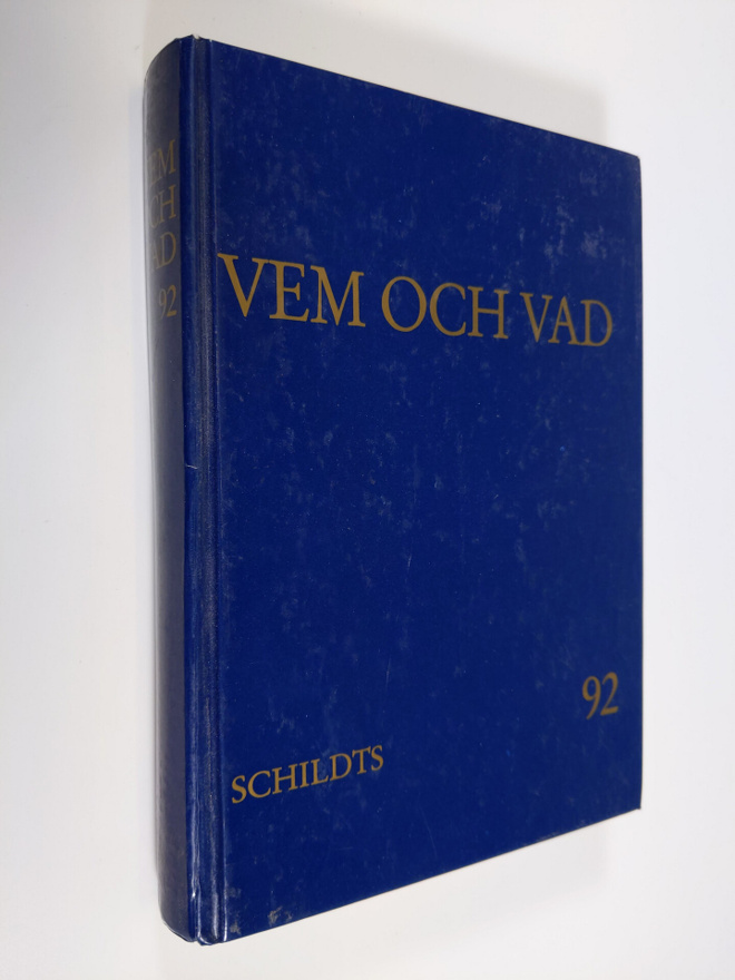 Vem och vad 1992 : biografisk handbok
