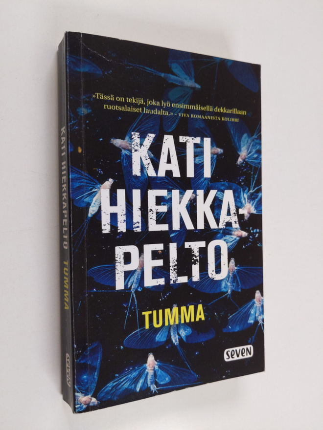 Kati Hiekkapelto : Tumma