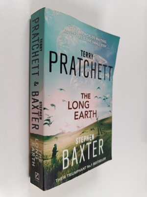 Terry Pratchett : The long Earth