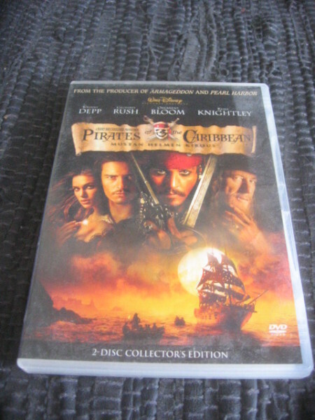 2DVD - Pirates Of Caribbean Mustan Helmen kirous