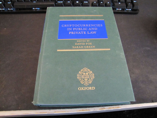 Cryptocurriencies in public and private law