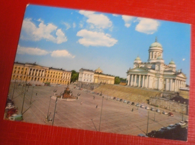 Helsinki - Tuomiokirkko ja Suurtori   (K9)
