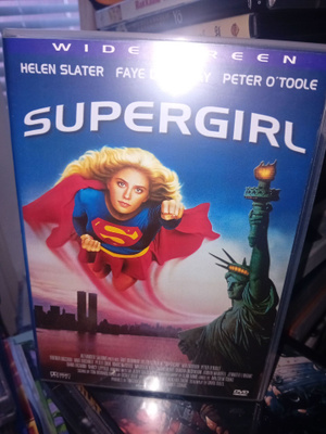DVD Supergirl ( SIS POSTIKULU )
