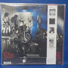 MÖTLEY CRUE - GIRLS GIRLS GIRLS M-/M- LP - pikkukuva 2