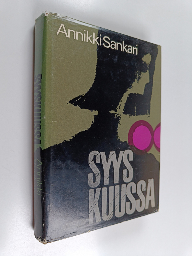 Annikki Sankari : Syyskuussa