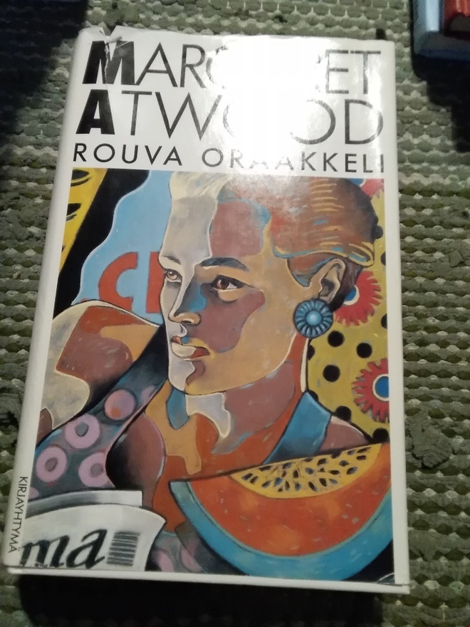 Margaret Atwood: Rouva Oraakkeli