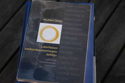 Olli-Pekka Vainio Luterilaisen vanhurskauttamisopin kehitys